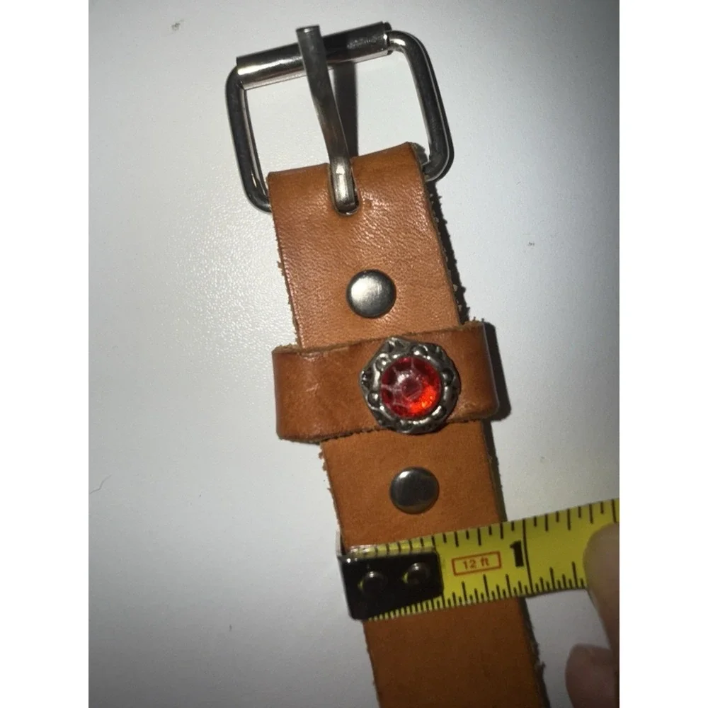 VTG JENNIFER MOORE Skinny Slim Tan Leather Belt‎ Silver Buckle Concho SIZE L 38